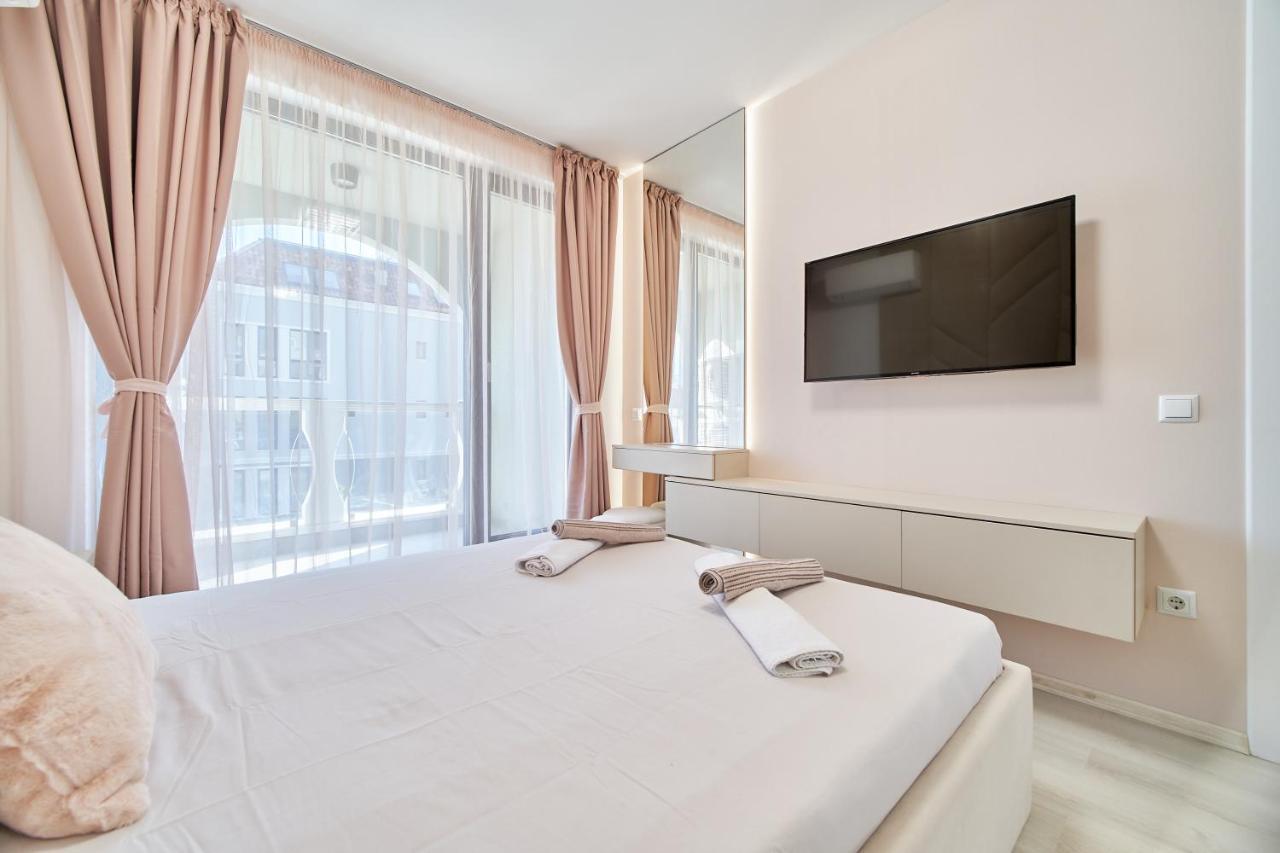 Mediterranea Complex - Luxury Apartment With Sea & Pool View! Varna Exterior foto
